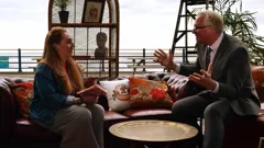 Paul Martin's Antiques Showdown