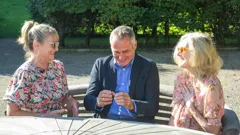 Paul Martin's Antiques Showdown