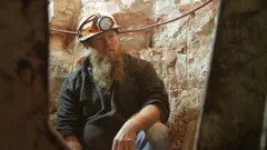 Outback Opal Hunters