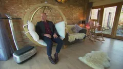 Kirstie and Phil's Love It or...