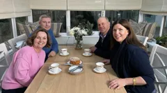 Kirstie and Phil's Love It or...