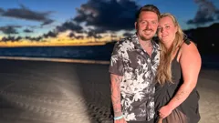 Rich Holiday, Poor Holiday