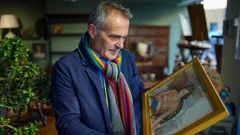 Paul Martin's Antiques Showdown