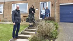 Kirstie and Phil's Love It or...