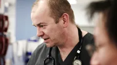 24 Hours in A&E