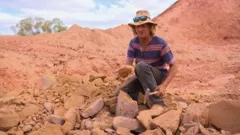 Outback Opal Hunters