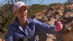 Outback Opal Hunters