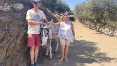 Bargain-Loving Brits in the Sun