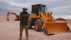 Outback Opal Hunters