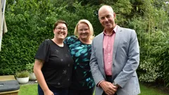 Kirstie and Phil's Love It or...