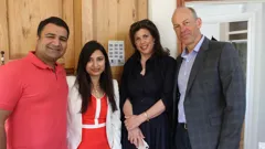 Kirstie and Phil's Love It or...