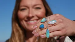 Outback Opal Hunters