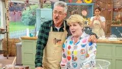 The Great Celebrity Bake Off...