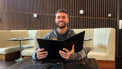 Celebrity Dinner Date