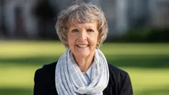 Saving Country Houses with...