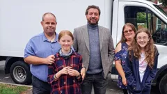 Nick Knowles' Big House Clearout