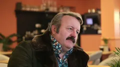 Mike Bubbins - Un Mewn Miliwn