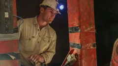 Outback Opal Hunters