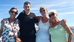 Bargain-Loving Brits in the Sun