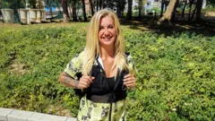 Bargain-Loving Brits:..