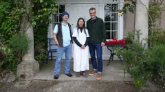 Huge Homes with Hugh Dennis