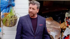 Nick Knowles' Big House Clearout