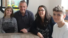 Kirstie and Phil's Love It or...