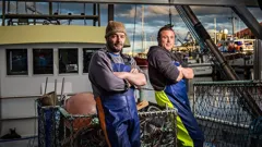 Giant Lobster Hunters