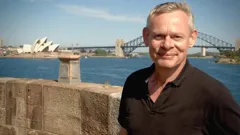 Martin Clunes