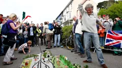 James May's Toy Stories Special - The Great Train Race