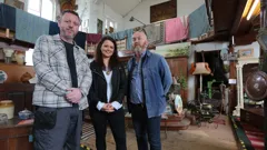 Salvage Hunters
