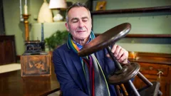 Paul Martin's Antiques Showdown