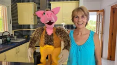 Bargain-Loving Brits in the Sun