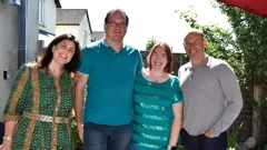 Kirstie and Phil's Love It or...