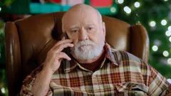 A Cozy Christmas Inn