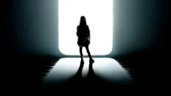 Molly vs The Machines