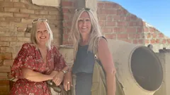 Bargain-Loving Brits in the Sun