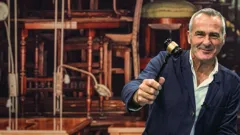 Paul Martin's Antiques Showdown