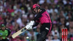 Live BBL Sydney S v Melbourne S