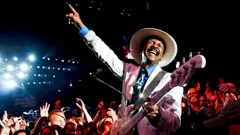 Larry Graham & Graham Central...